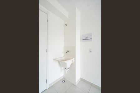 Apartamento para alugar com 37m², 2 quartos e sem vaga Apartamento para alugar com 37m², 2 quartos e sem vagaÁrea de Serviço