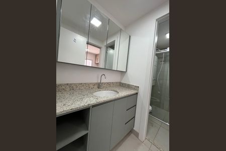 Apartamento para alugar com 98m², 2 quartos e 2 vagas Apartamento para alugar com 98m², 2 quartos e 2 vagasBanheiro