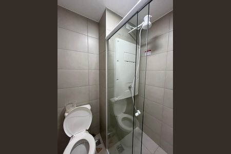 Apartamento para alugar com 98m², 2 quartos e 2 vagas Apartamento para alugar com 98m², 2 quartos e 2 vagasBanheiro da Suíte