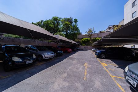 Apartamento à venda com 98m², 2 quartos e 1 vaga Apartamento à venda com 98m², 2 quartos e 1 vagaGaragem