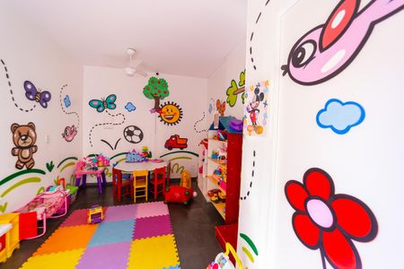 Apartamento à venda com 98m², 2 quartos e 1 vaga Apartamento à venda com 98m², 2 quartos e 1 vagaBrinquedoteca