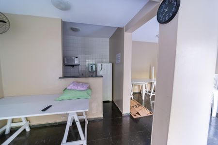 Apartamento à venda com 98m², 2 quartos e 1 vaga Apartamento à venda com 98m², 2 quartos e 1 vagaÁrea comum - Salão de festas