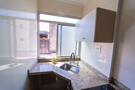 Apartamento à venda com 98m², 2 quartos e 1 vaga Apartamento à venda com 98m², 2 quartos e 1 vagaCozinha