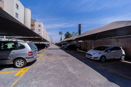 Apartamento à venda com 98m², 2 quartos e 1 vaga Apartamento à venda com 98m², 2 quartos e 1 vagaGaragem