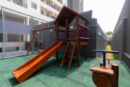 Apartamento à venda com 42m², 2 quartos e sem vagaÁrea comum - Playground
