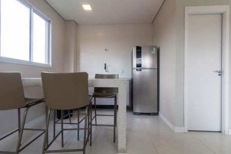 Apartamento à venda com 42m², 2 quartos e sem vagaÁrea comum - Salão de festas