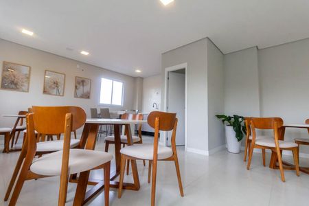 Apartamento à venda com 42m², 2 quartos e sem vagaÁrea comum - Salão de festas