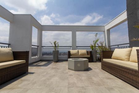 Apartamento à venda com 42m², 2 quartos e sem vagaÁrea comum