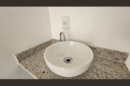 Apartamento à venda com 42m², 2 quartos e sem vagaBanheiro Social