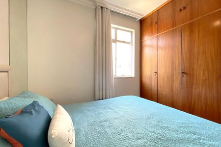 Apartamento à venda com 60m², 3 quartos e 1 vagaQuarto 1