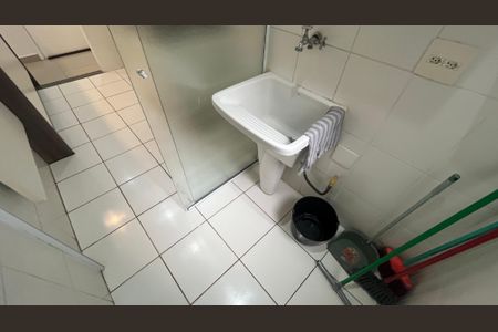 Apartamento à venda com 70m², 3 quartos e 1 vaga Apartamento à venda com 70m², 3 quartos e 1 vagaÁrea de Serviço