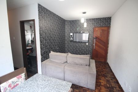 Sala de apartamento à venda com 3 quartos, 62m² em Santa Helena, Belo Horizonte