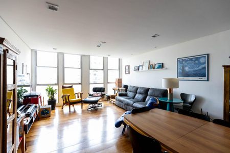 Apartamento à venda com 121m², 2 quartos e 1 vagaSala