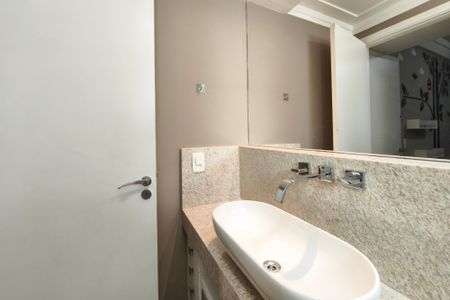 Apartamento à venda com 89m², 2 quartos e 2 vagas Apartamento à venda com 89m², 2 quartos e 2 vagasBanheiro Social