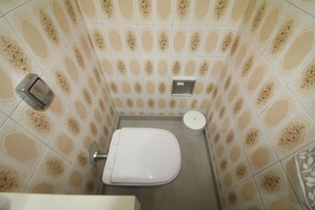 Casa à venda com 189m², 4 quartos e 2 vagasCasa 2 - Banheiro 2