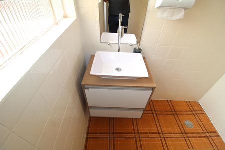 Casa à venda com 189m², 4 quartos e 2 vagasBanheiro 2