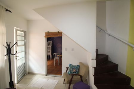 Casa à venda com 189m², 4 quartos e 2 vagasSala