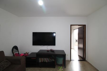 Casa à venda com 189m², 4 quartos e 2 vagasCasa 2 - Sala