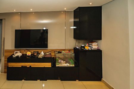 Sala de apartamento à venda com 3 quartos, 127m² em Fernão Dias, Belo Horizonte
