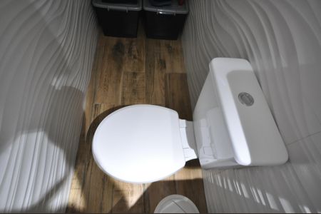 Casa à venda com 94m², 3 quartos e 2 vagasLavabo