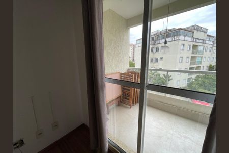 Varanda da Sala de apartamento para alugar com 2 quartos, 68m² em Jardim Santa Izabel, Cotia