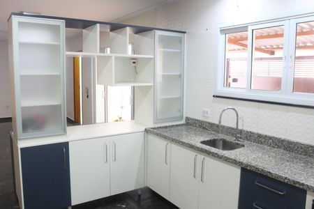 Casa à venda com 190m², 2 quartos e 3 vagasSala/Cozinha