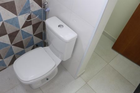 Casa à venda com 190m², 2 quartos e 3 vagasBanheiro Social