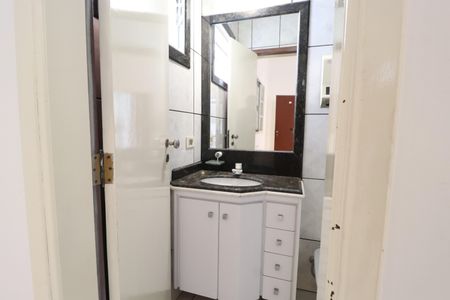 Casa para alugar com 107m², 3 quartos e 7 vagasBanheiro Suíte 1