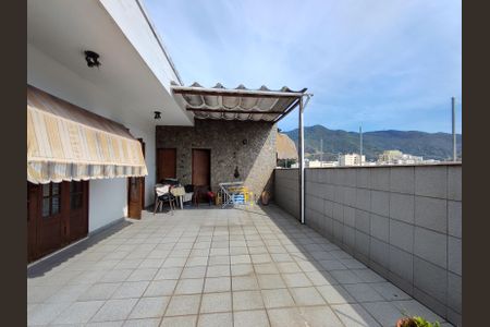 Apartamento à venda com 85m², 3 quartos e sem vagaTerraço