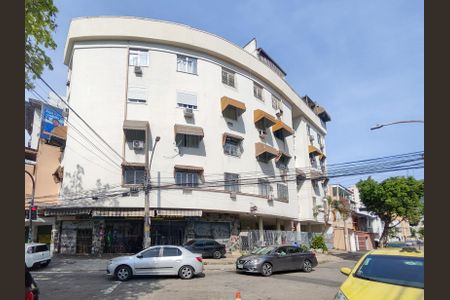 Apartamento à venda com 85m², 3 quartos e sem vagaFachada