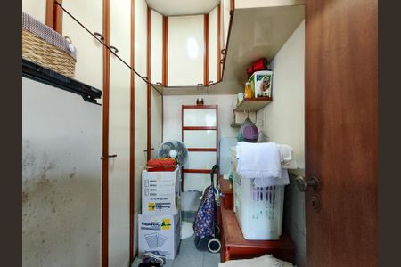 Apartamento à venda com 85m², 3 quartos e sem vagaQuarto de Serviço