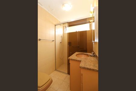 Apartamento à venda com 78m², 2 quartos e 1 vaga Apartamento à venda com 78m², 2 quartos e 1 vagaBanheiro