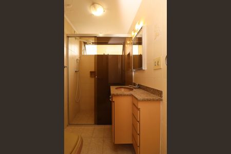 Apartamento à venda com 78m², 2 quartos e 1 vaga Apartamento à venda com 78m², 2 quartos e 1 vagaBanheiro