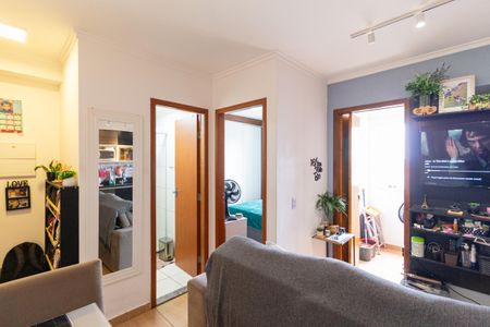Sala de apartamento à venda com 2 quartos, 33m² em Santa Maria, Osasco