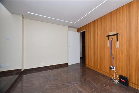 Sala de apartamento para alugar com 3 quartos, 150m² em Santo Antônio, Belo Horizonte