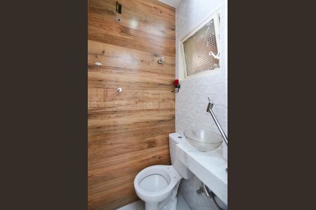 Lavabo de apartamento para alugar com 3 quartos, 150m² em Santo Antônio, Belo Horizonte