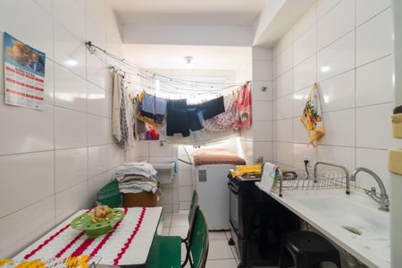 Apartamento à venda com 49m², 2 quartos e 1 vaga Apartamento à venda com 49m², 2 quartos e 1 vagaCozinha