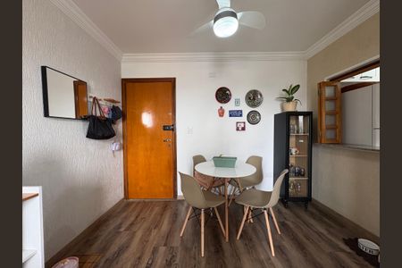 Apartamento à venda com 55m², 2 quartos e 2 vagas Apartamento à venda com 55m², 2 quartos e 2 vagasSala