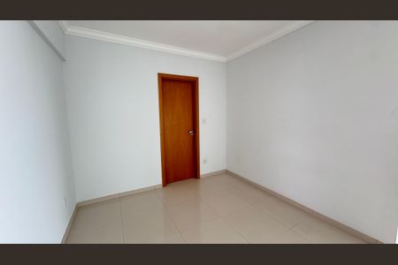 Apartamento à venda com 115m², 4 quartos e 2 vagasQuarto