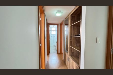 Apartamento à venda com 115m², 4 quartos e 2 vagasCorredor