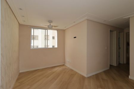 Sala de apartamento para alugar com 2 quartos, 50m² em Vila Homero Thon, Santo André