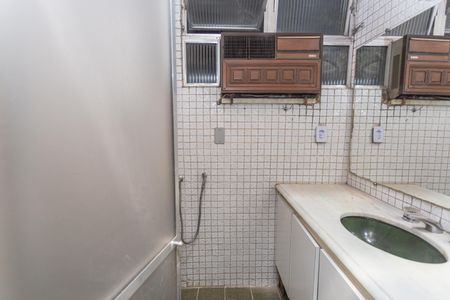 Apartamento para alugar com 100m², 3 quartos e sem vaga Apartamento para alugar com 100m², 3 quartos e sem vagaBanheiro da Suíte