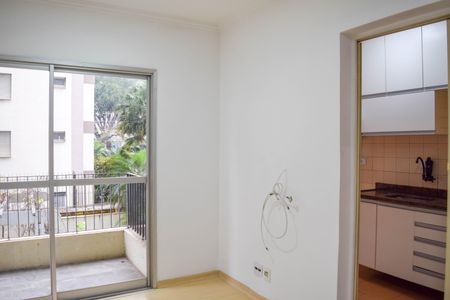 Sala de apartamento para alugar com 1 quarto, 40m² em Vila Gomes Cardim, São Paulo