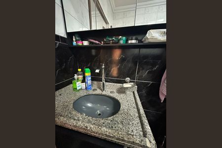 Casa à venda com 180m², 7 quartos e 4 vagas Casa à venda com 180m², 7 quartos e 4 vagasFoto 07