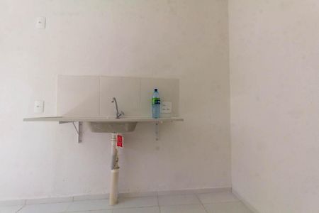Apartamento para alugar com 44m², 2 quartos e sem vaga Apartamento para alugar com 44m², 2 quartos e sem vagaCozinha e Área de Serviço