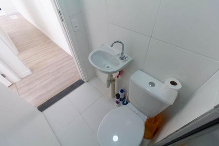 Apartamento para alugar com 44m², 2 quartos e sem vaga Apartamento para alugar com 44m², 2 quartos e sem vagaBanheiro
