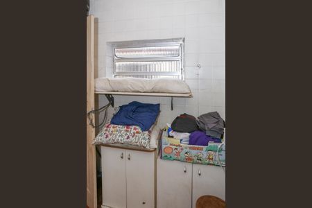 Casa à venda com 250m², 3 quartos e 2 vagasÁrea de Serviço