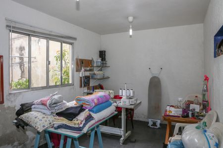 Casa à venda com 250m², 3 quartos e 2 vagasQuarto de Serviço