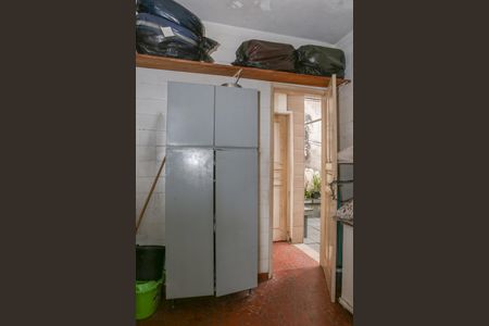 Casa à venda com 250m², 3 quartos e 2 vagasÁrea de Serviço