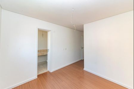 Apartamento à venda com 86m², 3 quartos e 2 vagas Apartamento à venda com 86m², 3 quartos e 2 vagasSuíte